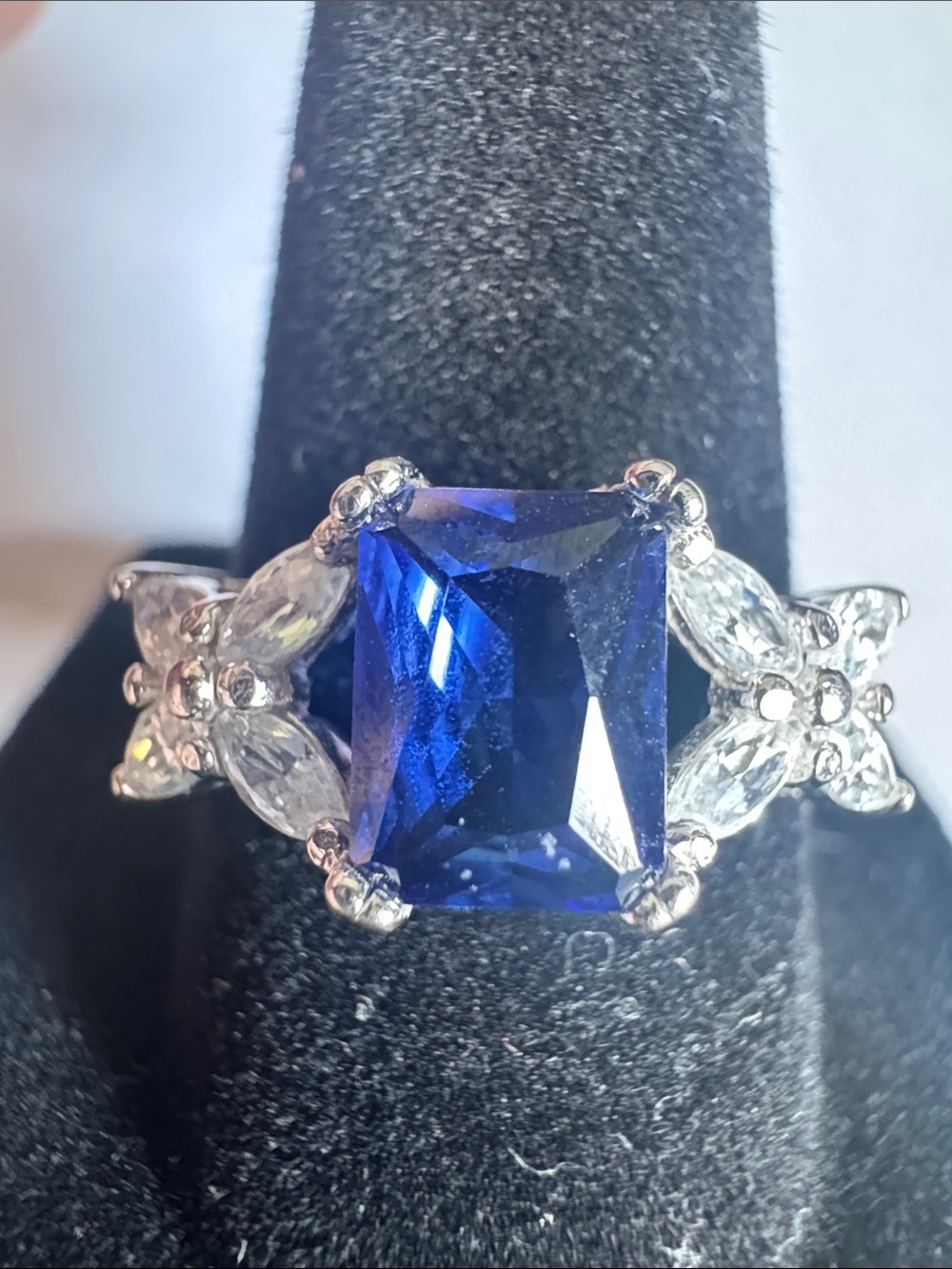 Vintage-Style Butterfly Accents Cocktail Ring High Grade CZ Stamped 925